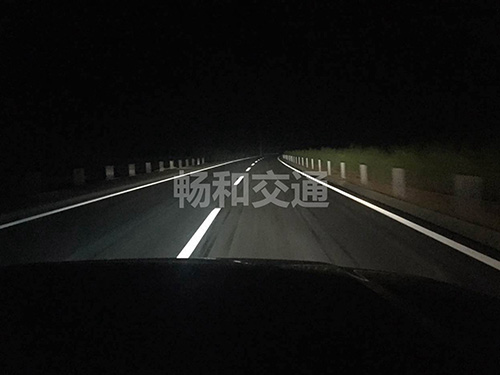 夜間反光效果