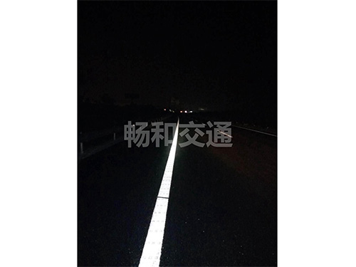 夜間反光效果