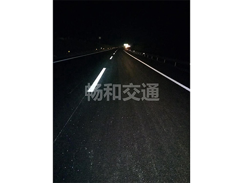 夜間反光效果