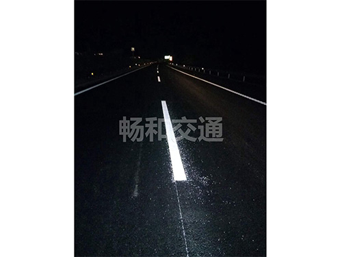 夜間反光效果